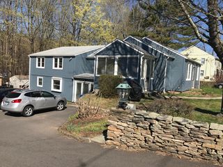 85 Perry St #B, Unionville, CT 06085