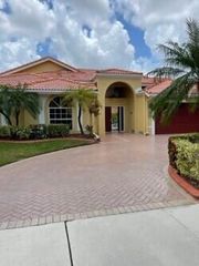 9978 N  Springs Way, Coral Springs, FL 33076