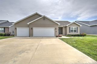 665 Pearl Ct, Mt Zion, IL 62549