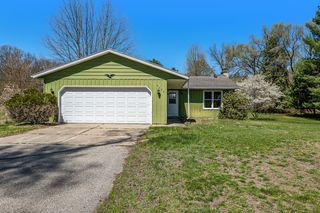 4425 Thirteen Mile Rd NE, Rockford, MI 49341