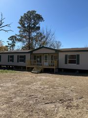 15215 South Dr, Channelview, TX 77530