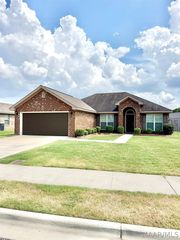 608 George Dr, Prattville, AL 36067