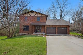 2945 Mark Trail Dr, Glen Carbon, IL 62034