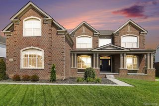 1419 Napa Dr, Canton, MI 48187