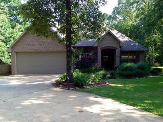 345 River Road Dr NE, Bogue Chitto, MS 39629
