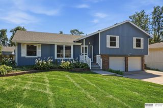 14961 Drexel St, Omaha, NE 68137