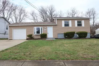 3252 Deshler Dr, Cincinnati, OH 45251