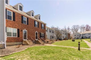 61 Summerhill Road #61, Wallingford, CT 06492