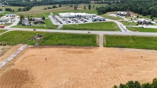 2 Highway 412, Huntsville, AR 72740
