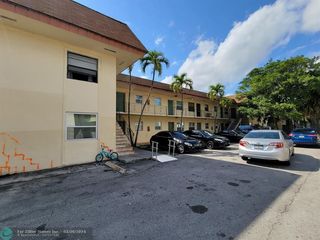 4800 NW 24th Ct #D220, Lauderdale Lakes, FL 33313