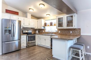 2120 E Bluefield Avenue #127, Phoenix, AZ 85022
