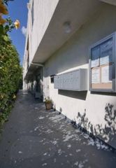 1021 N  Orange Grove Ave #5, Los Angeles, CA 90046