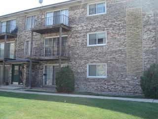 2129 177th St #1, Lansing, IL 60438