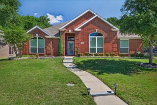 913 Chapel Dr, Denton, TX 76205