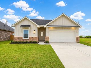 318 Cardinal Dr, Port Lavaca, TX 77979