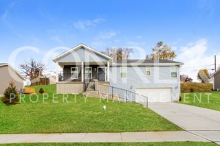 960 Golfview Dr, Hamilton, OH 45013