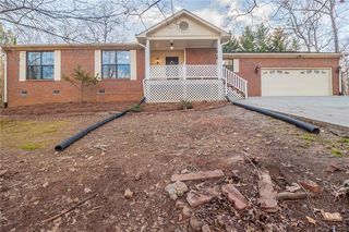 3412 Crown Dr, Gainesville, GA 30506