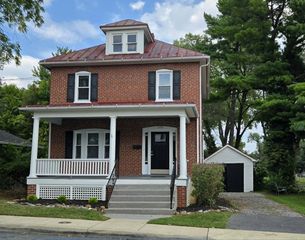 120 W  Whitlock Ave, Winchester, VA 22601