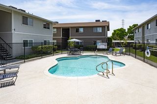 430 Sutter St #51, Manteca, CA 95336