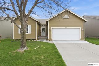 13613 S  14th St, Bellevue, NE 68123