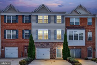 706 Bunker Ln, Fredericksburg, VA 22405