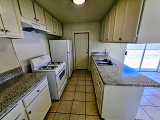 7665 Cunningham St, Highland, CA 92346