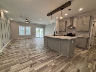 19419 Tarpon Woods Ct #61E, North Fort Myers, FL 33903