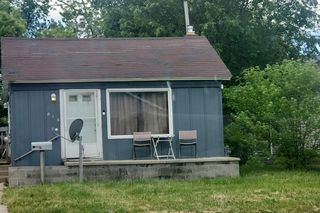 813 13th St, Port Huron, MI 48060