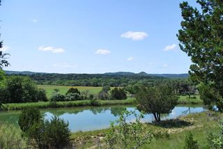 1817 Sisterdale Rd, Boerne, TX 78006