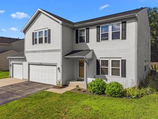 918 N Pheasant WAY, Elkhorn, WI 53121