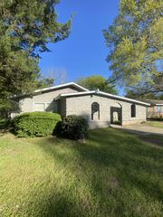 438 Alabama Ave, Warner Robins, GA 31093