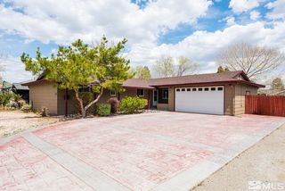 118 N  West St, Yerington, NV 89447