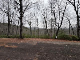 Address Not Disclosed, Hiawassee, GA 30546