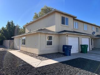 580 Starlite Dr #A, Fernley, NV 89408