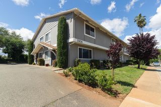 3306-3260 Alexander Dr, Redding, CA 96002