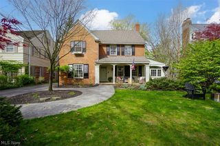 3386 Kenmore Rd, Shaker Heights, OH 44122