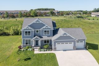 992 Southwell Enclave NE, Byron, MN 55920