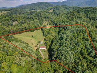 2584 Denton Valley Rd, Bristol, TN 37620