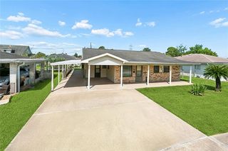 1552 Redwood Dr, Harvey, LA 70058