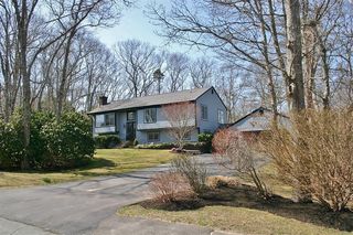 60 Crocker Road, West Barnstable, MA 02668