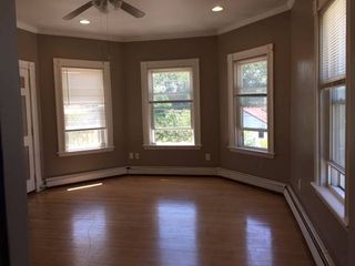 9-11 W  Chestnut St #2, Brockton, MA 02301