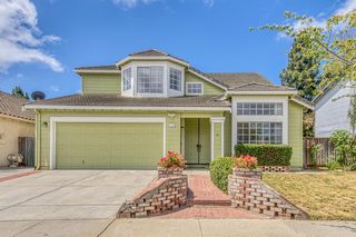 1185 Rockhaven Ct, Salinas, CA 93906