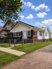 516 Geneva Ave, Toledo, OH 43609