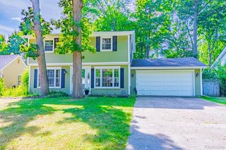3027 Alden Ct, Port Huron, MI 48060