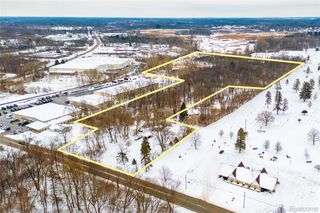 433 E  South St, Jackson, MI 49203
