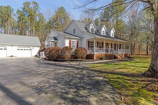 16528 Cox Rd, Church Road, VA 23833