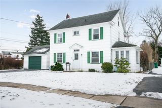 421 Laurelton Rd, Rochester, NY 14609
