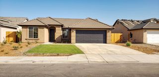 6610 Sunchase Dr, Bakersfield, CA 93313