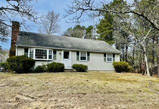 40 North Street, Dennis Port, MA 02639