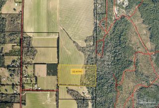 2 Lewis Rd, Milton, FL 32570